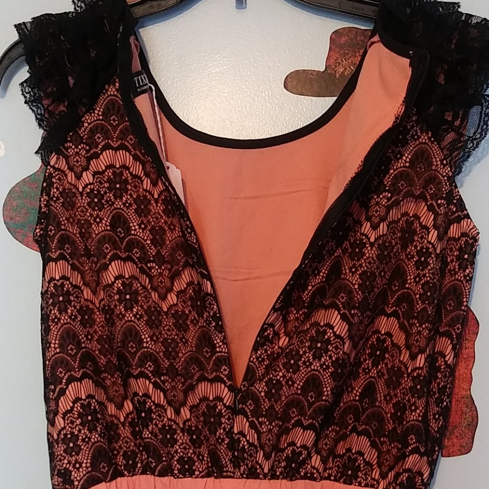 Pretty romper - Picture 4 of 7